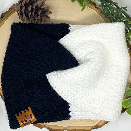 Twisted Ear Warmer-Black and White